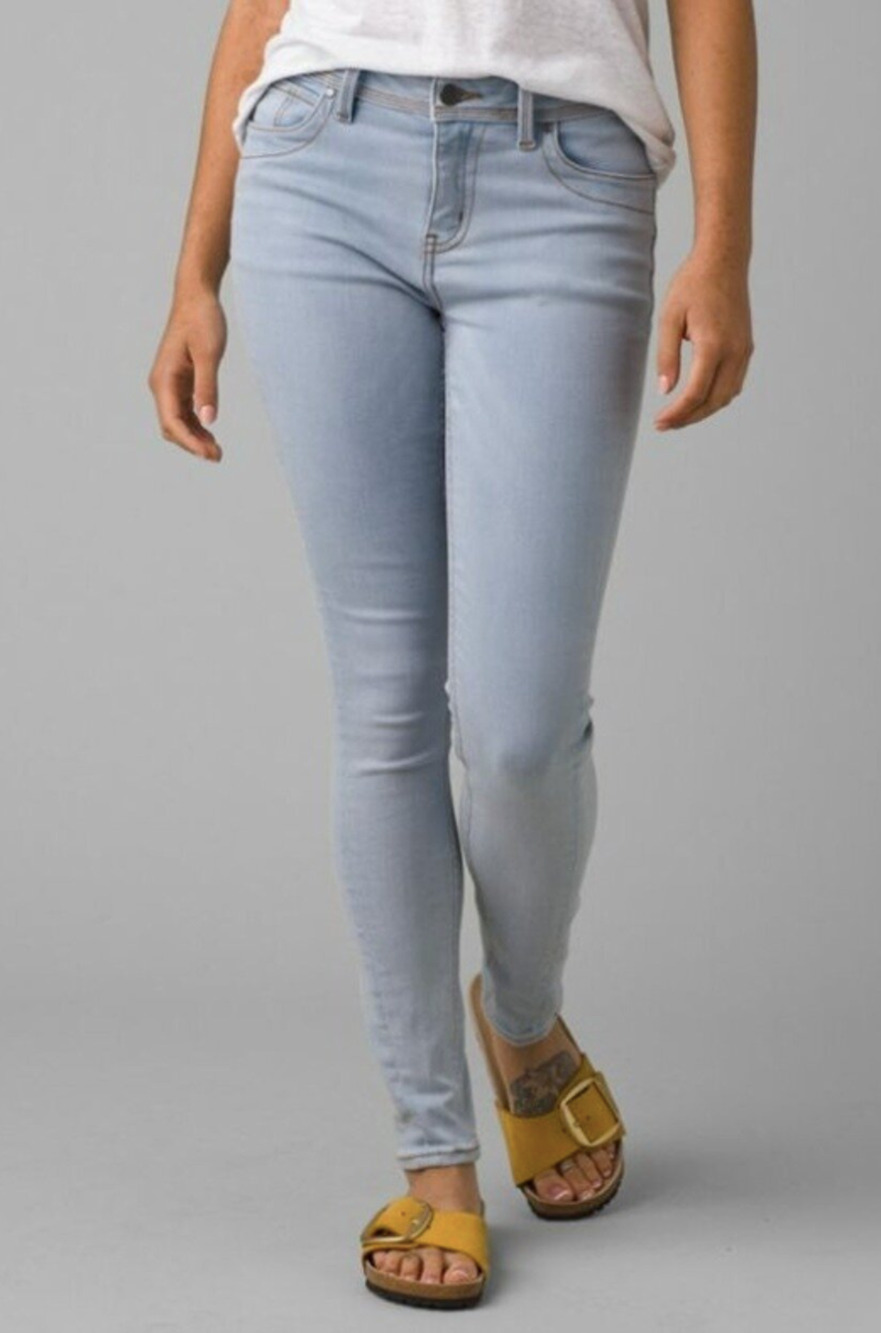 PRANA Women's Soma Skinny Jeans 26x29 US 2 Light Washed Blue High Rise NWT